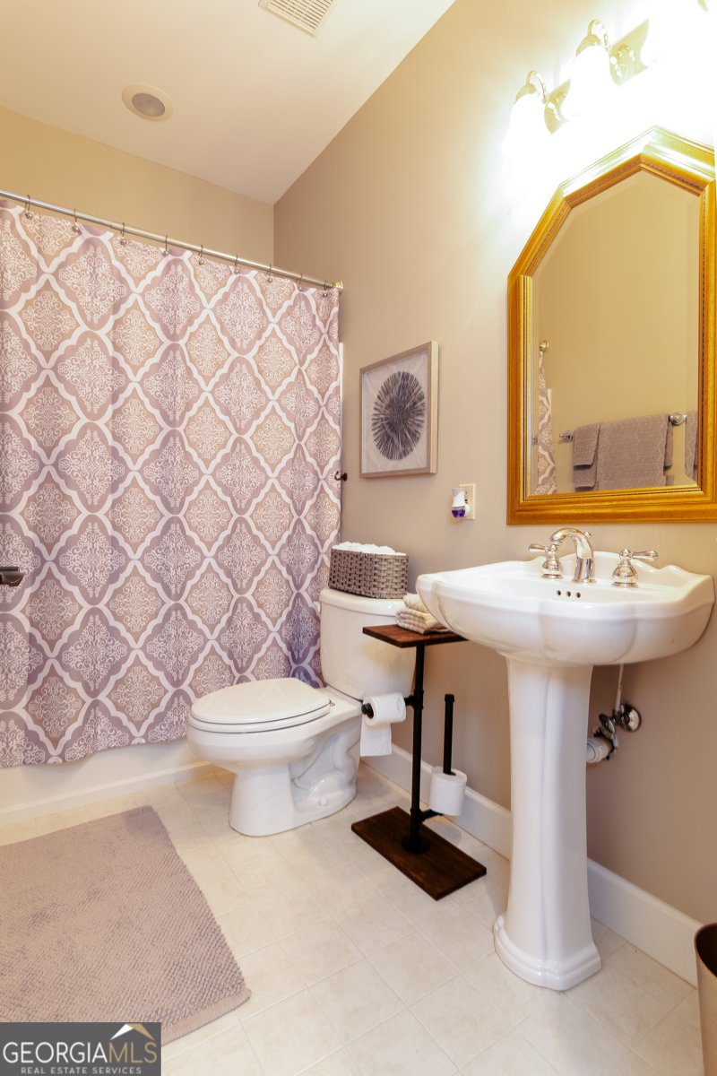 127 Eagles Club Drive Stockbridge - 33