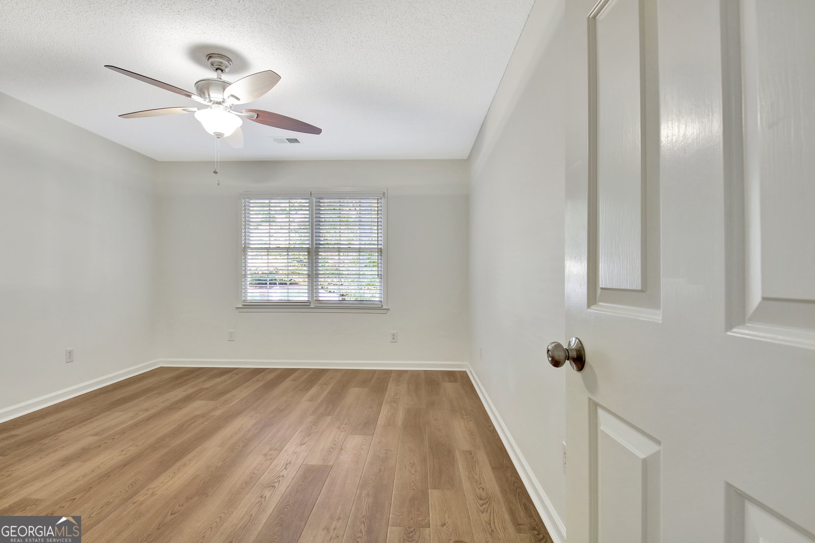 270 Emerald Lake Drive Fayetteville - 40