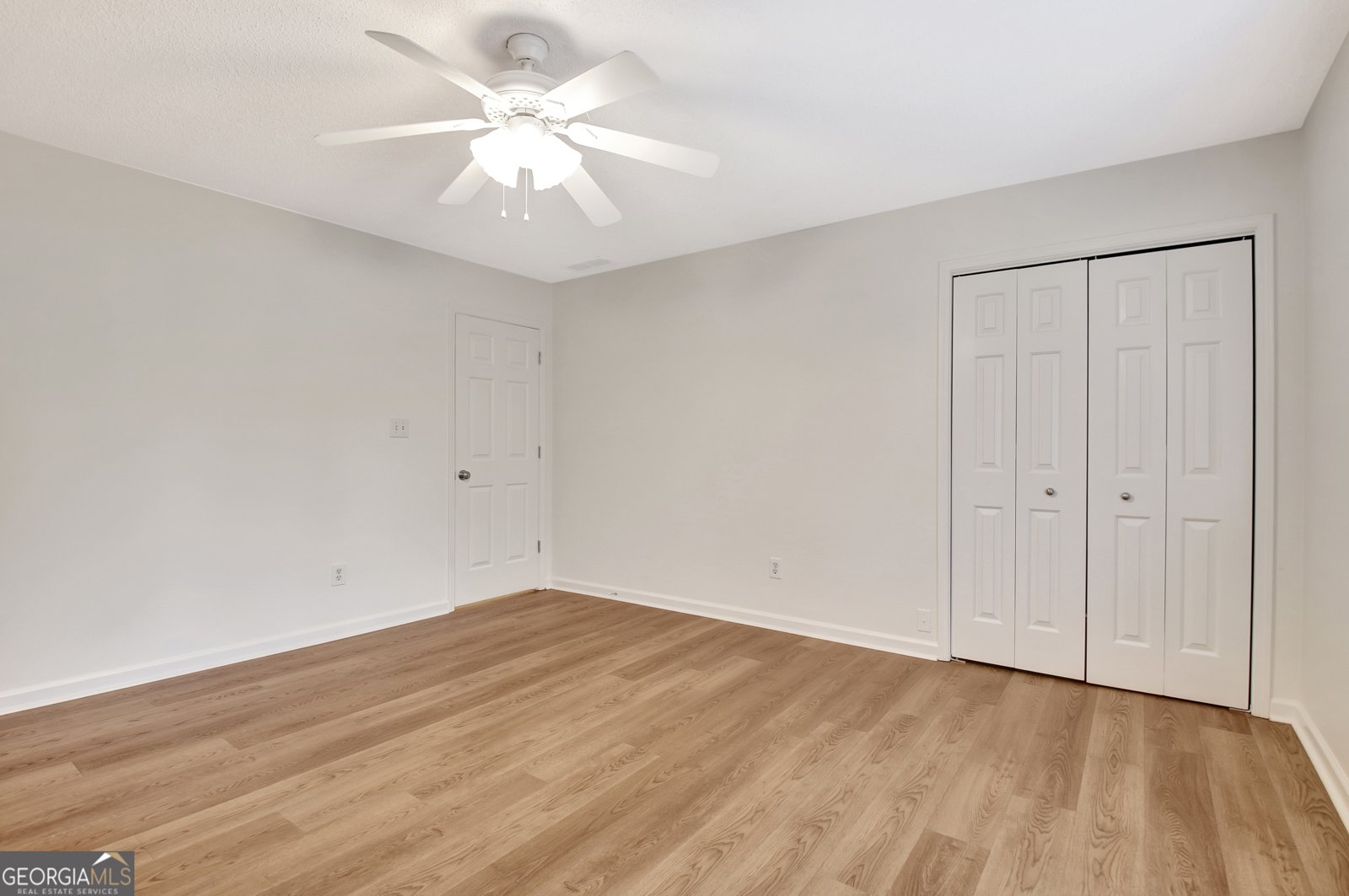 270 Emerald Lake Drive Fayetteville - 44