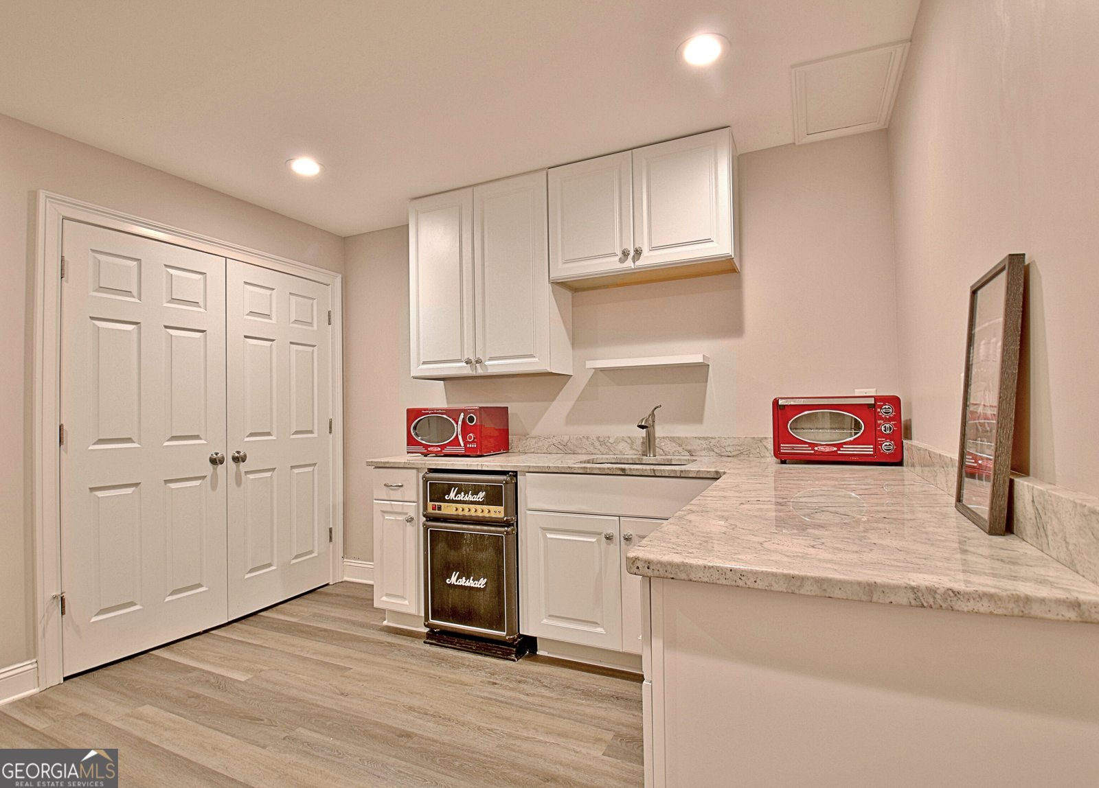 270 Emerald Lake Drive Fayetteville - 52