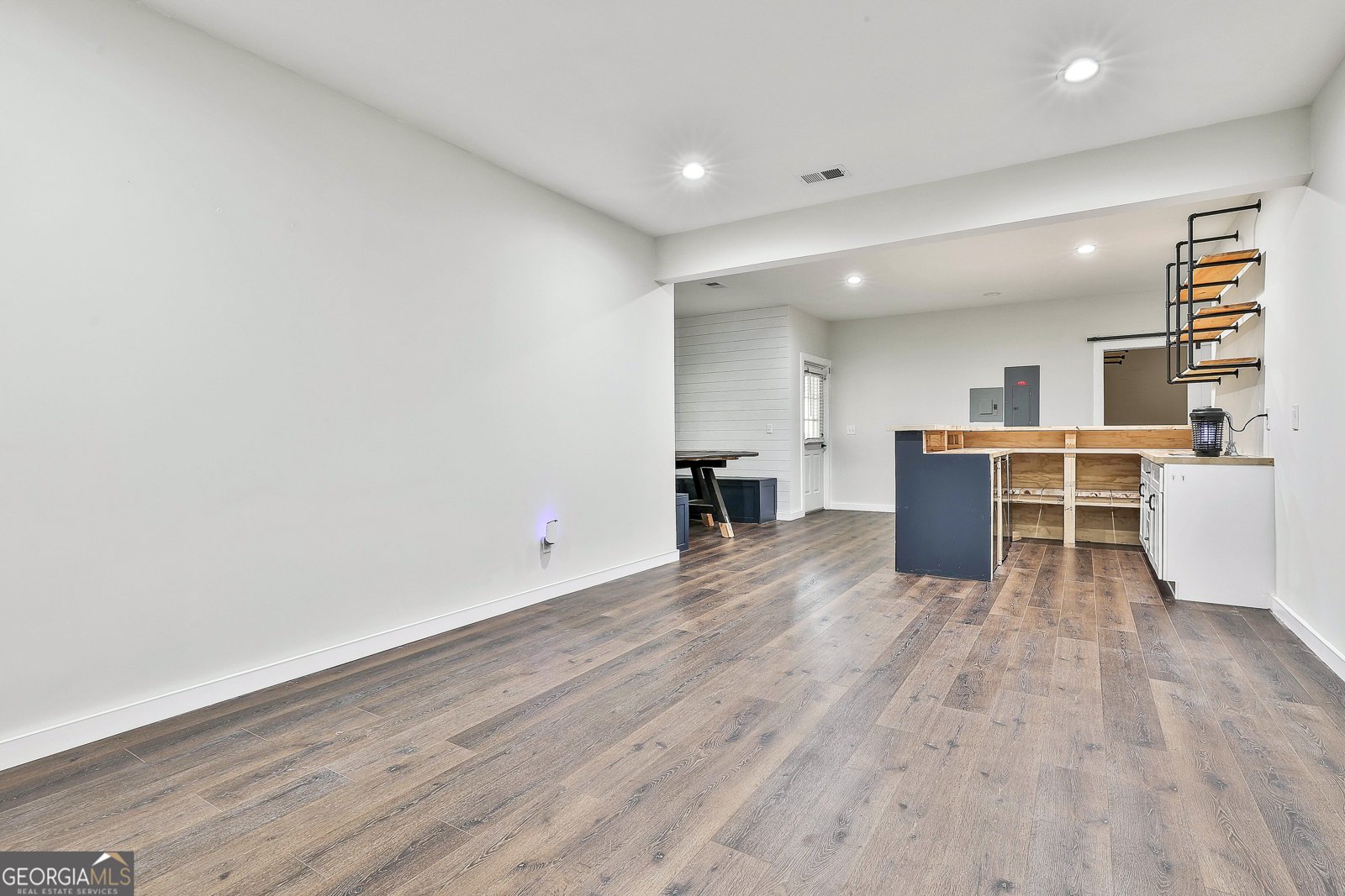 5787 VININGS RETREAT Way Mableton - 7