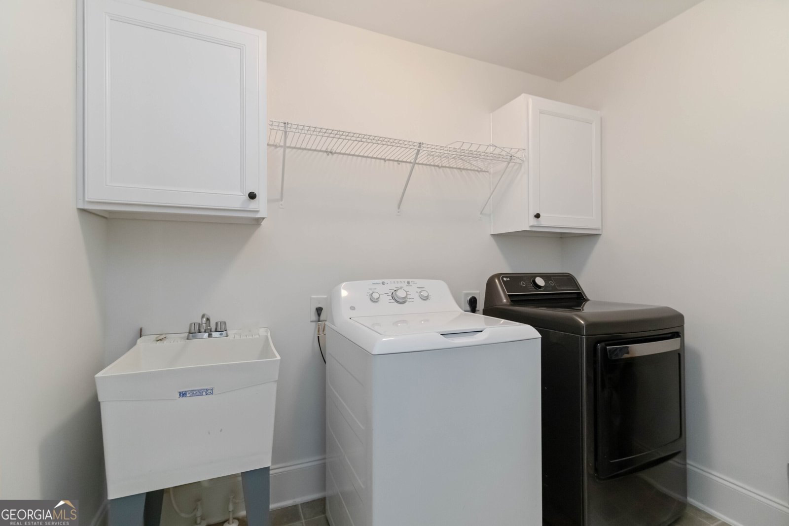 3320 Spencer Street Cumming - 31