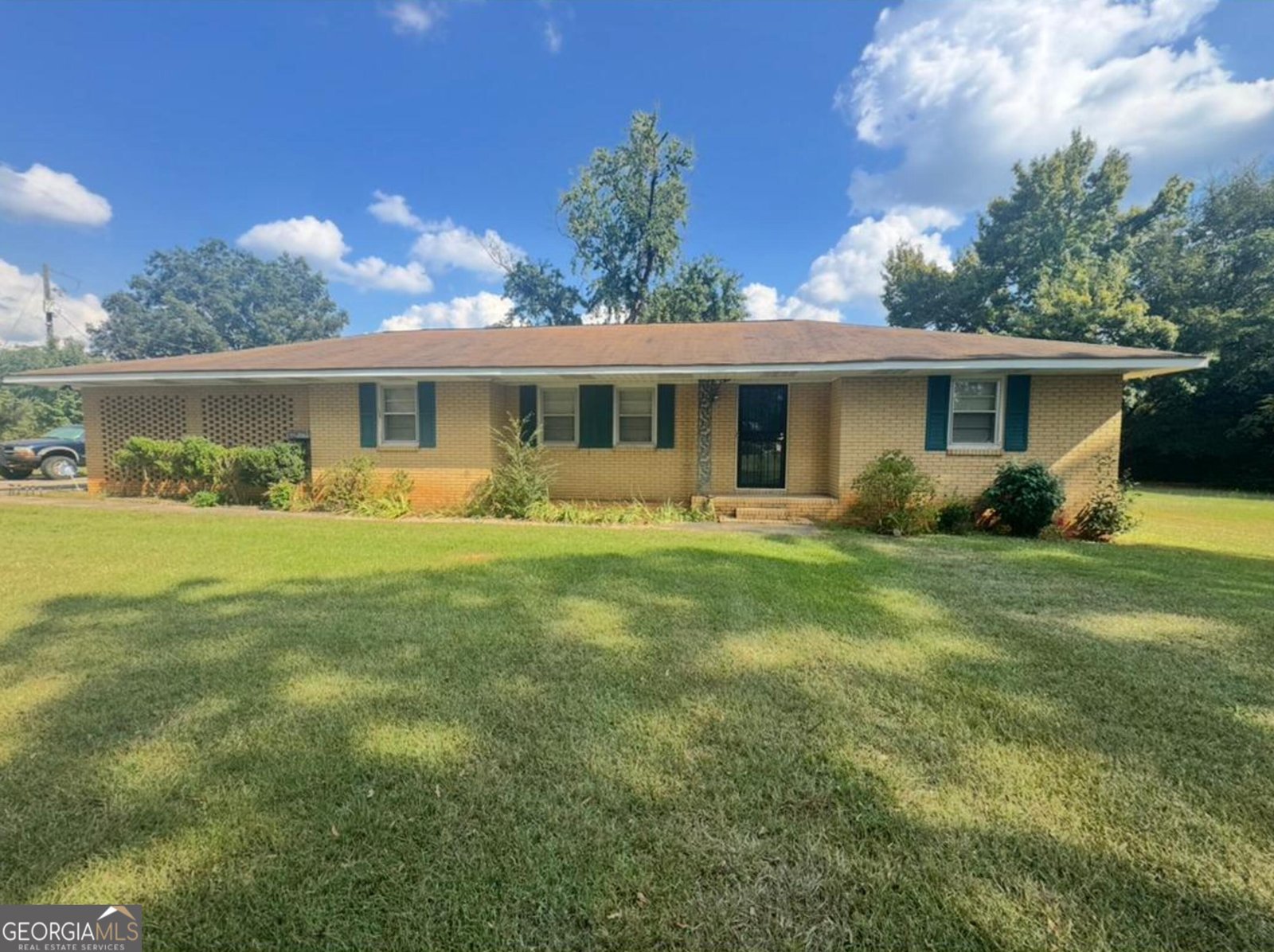 2088 Highway 41 perry - 1