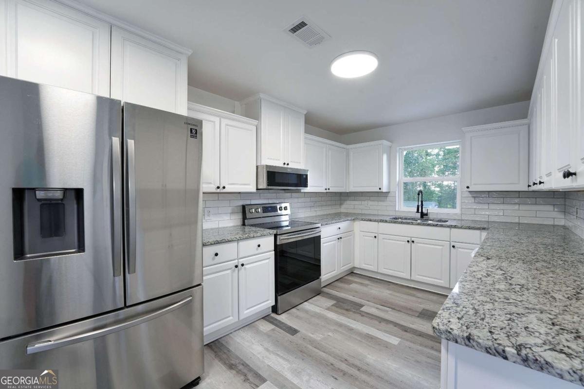 1547 York Drive Canton - 23
