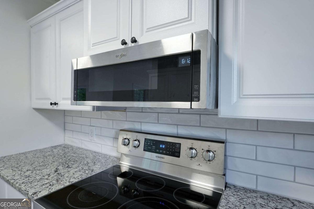 1547 York Drive Canton - 27