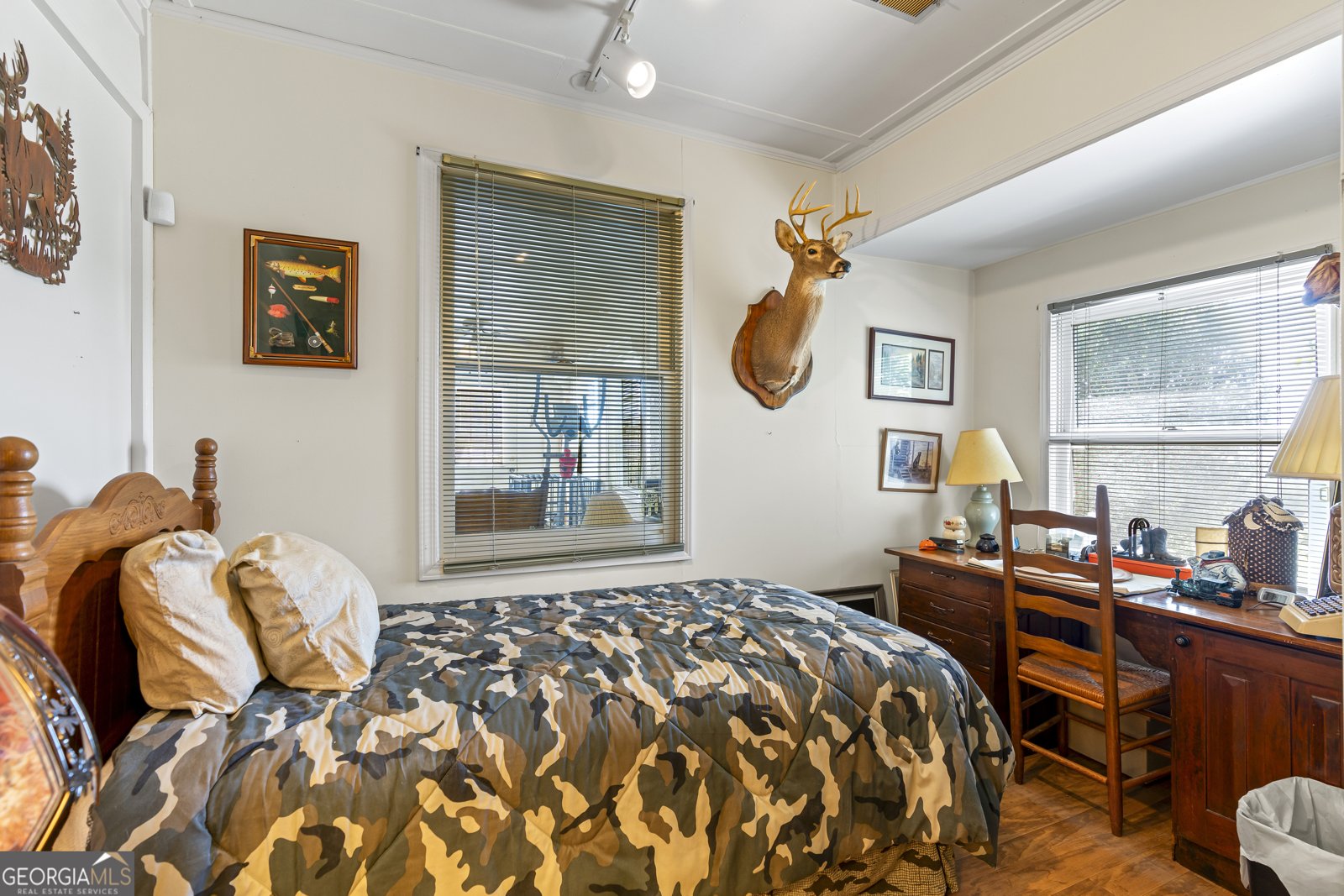 530 Fincher Drive Commerce - 45