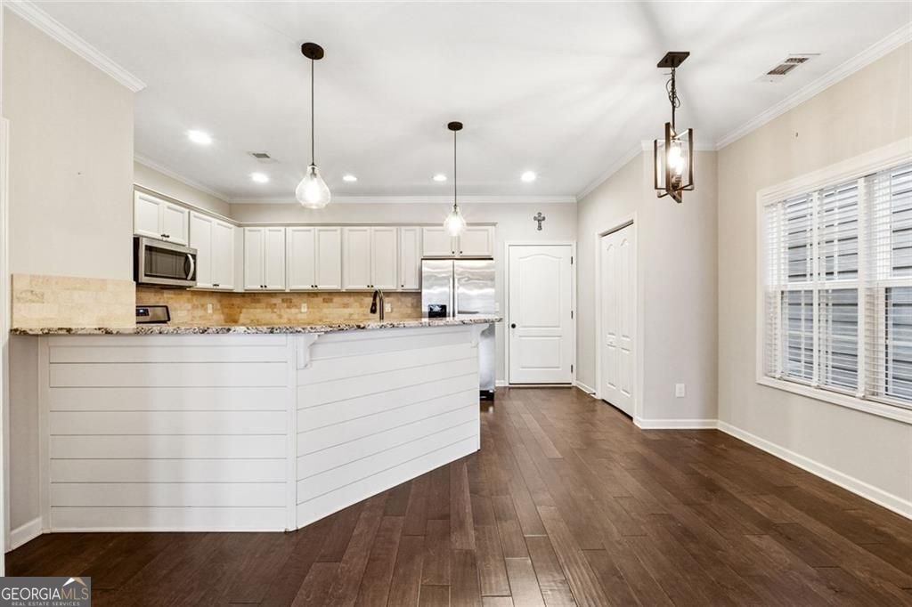 56 Park Circle Cartersville - 1