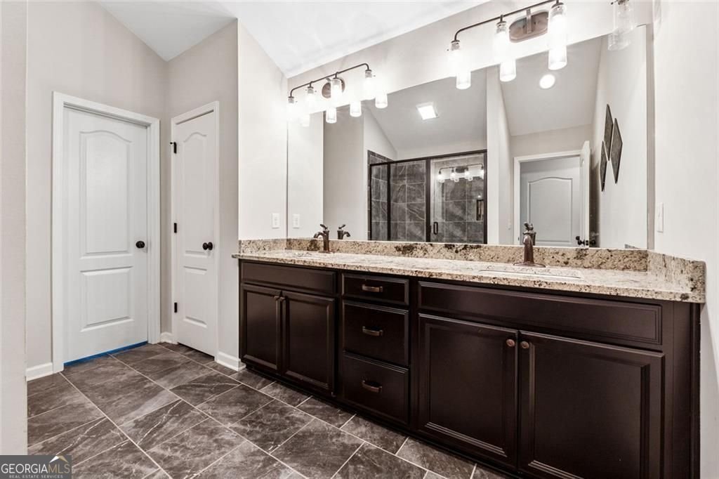 56 Park Circle Cartersville - 9