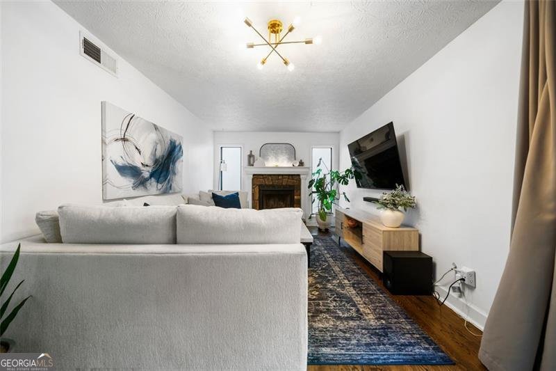 1017 MEMORY Lawrenceville - 17