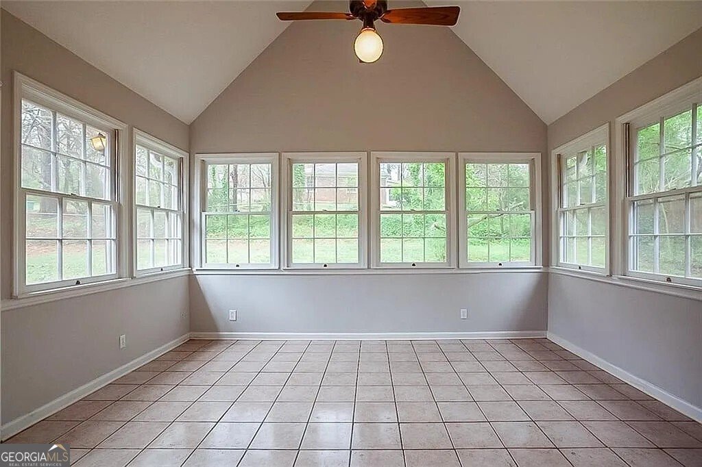 3331 Manchester Drive Lilburn - 2