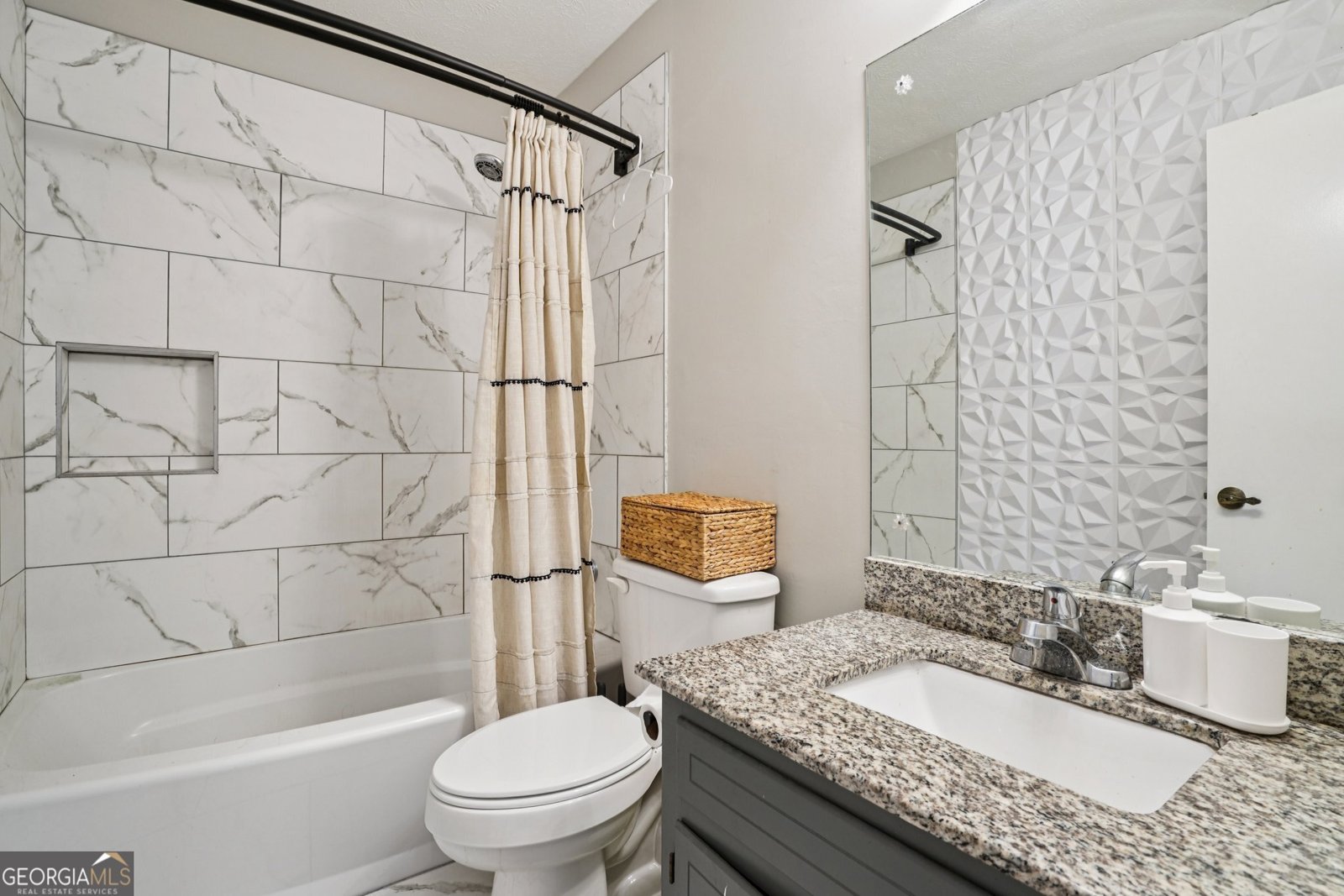 3331 Manchester Drive Lilburn - 26