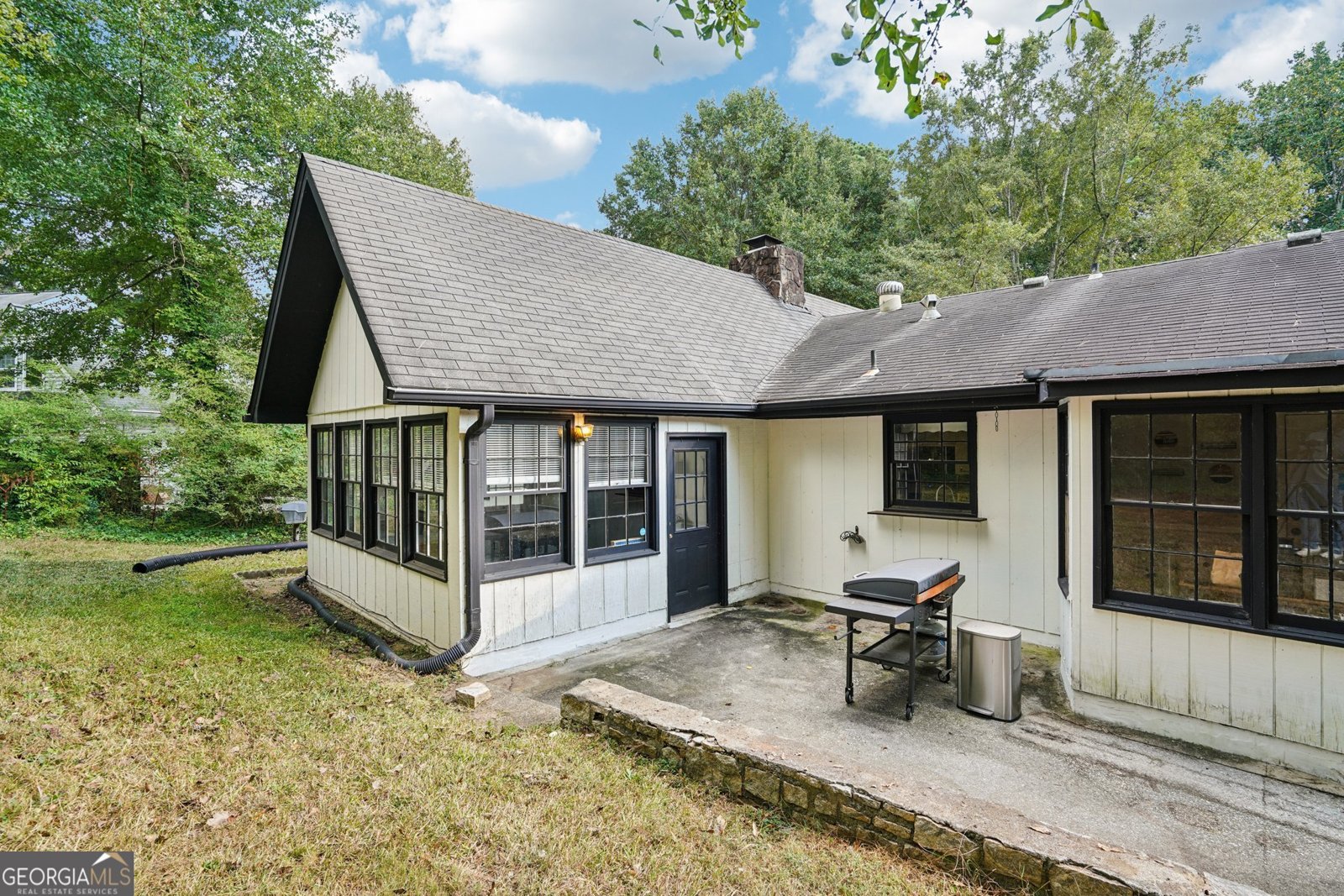 3331 Manchester Drive Lilburn - 29