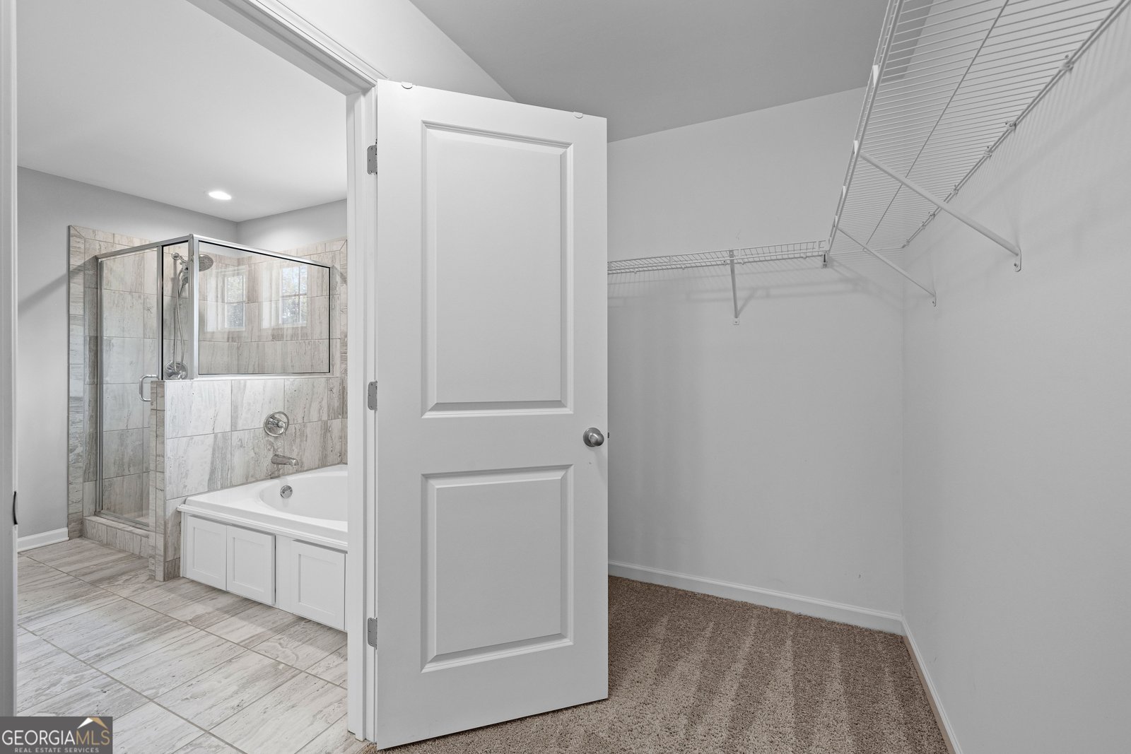 11 St Charles Ave Sharpsburg - 41