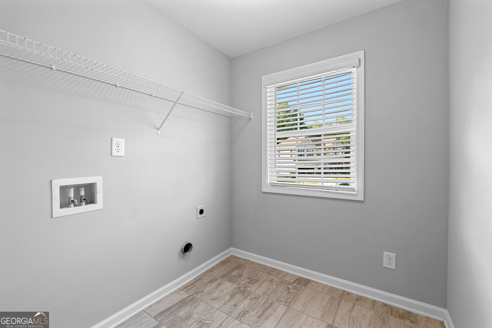 11 St Charles Ave Sharpsburg - 47