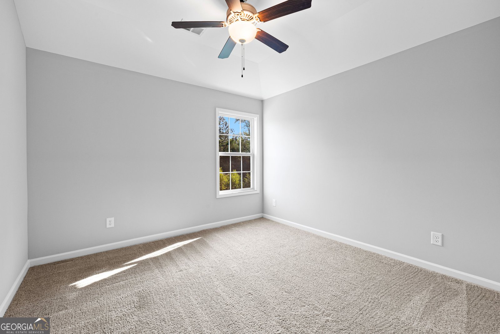 11 St Charles Ave Sharpsburg - 54