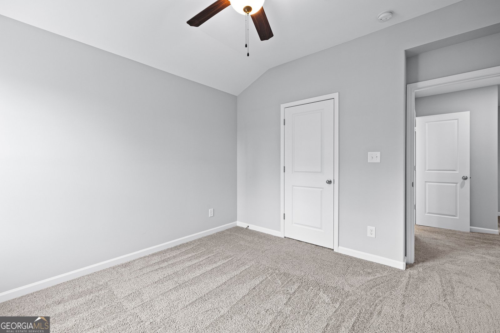 11 St Charles Ave Sharpsburg - 55