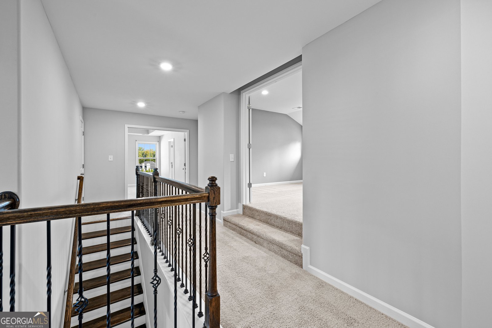 11 St Charles Ave Sharpsburg - 57