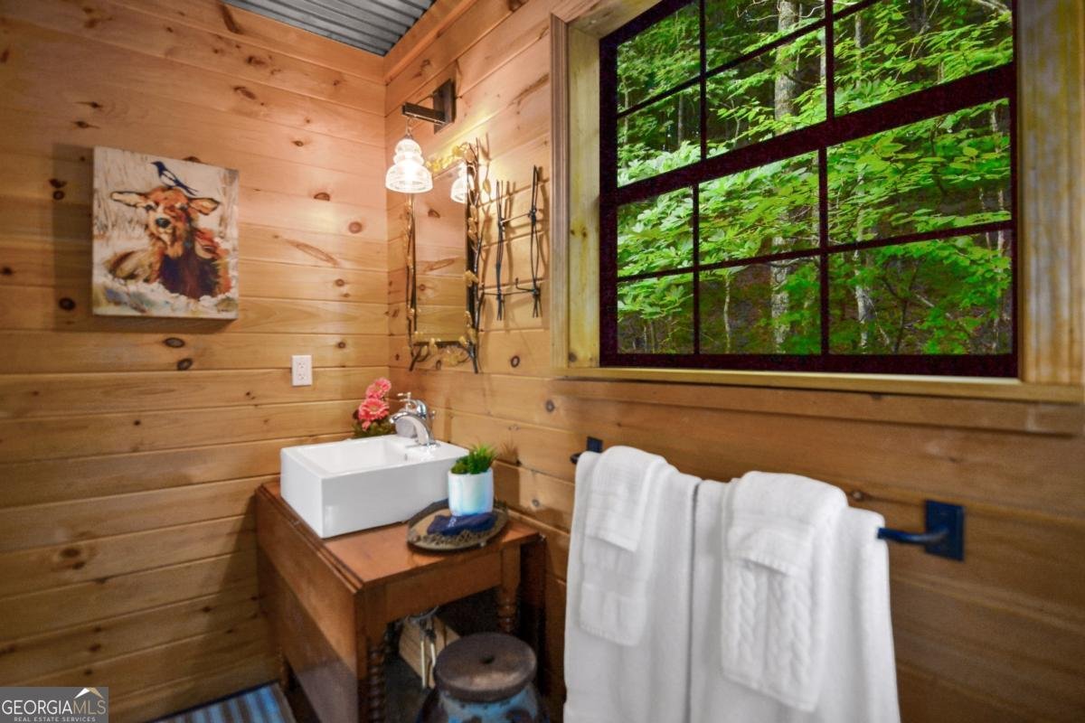 368 Green Ridge Mountain Rd Blue Ridge - 28