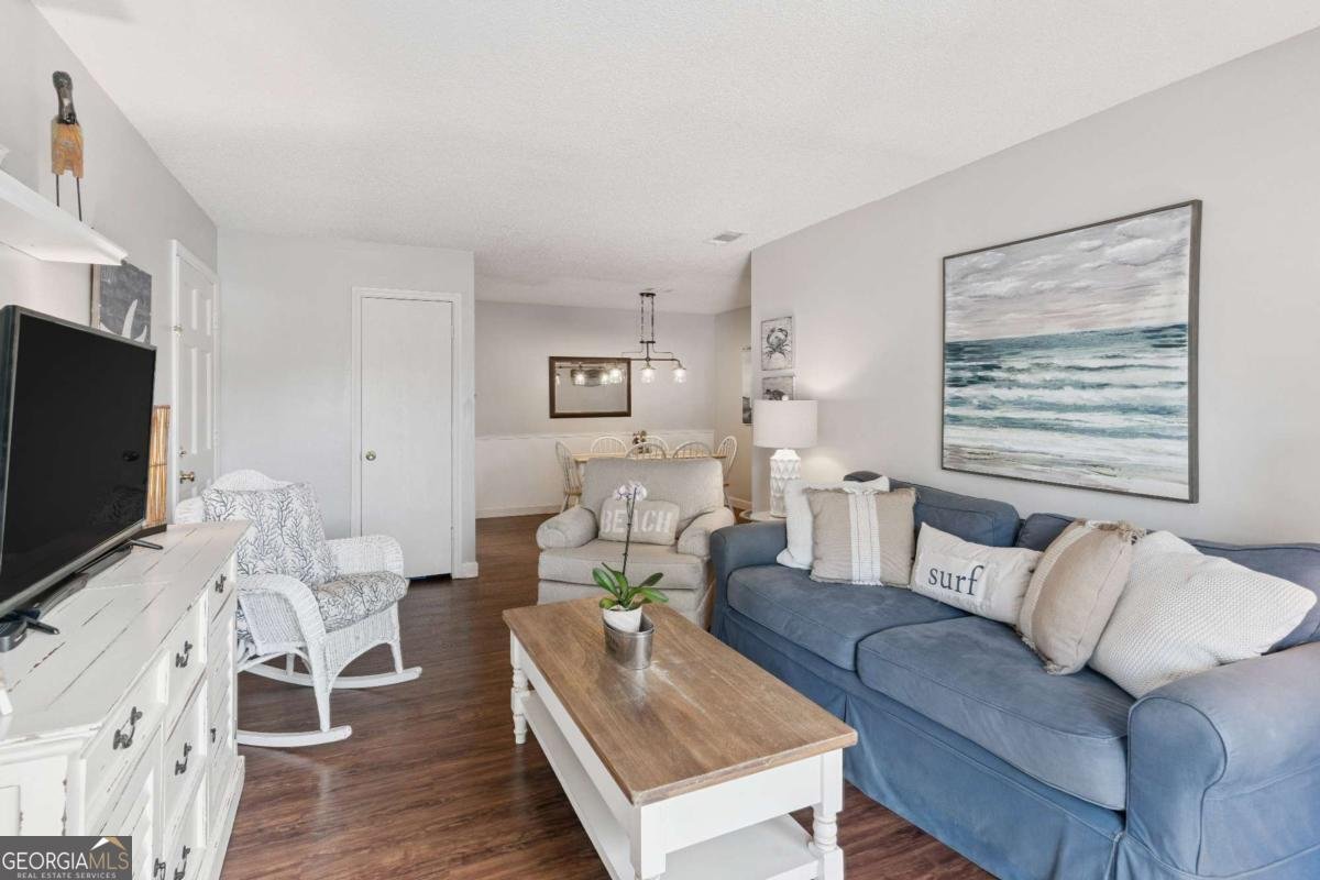 850 Mallery Street St. Simons - 1