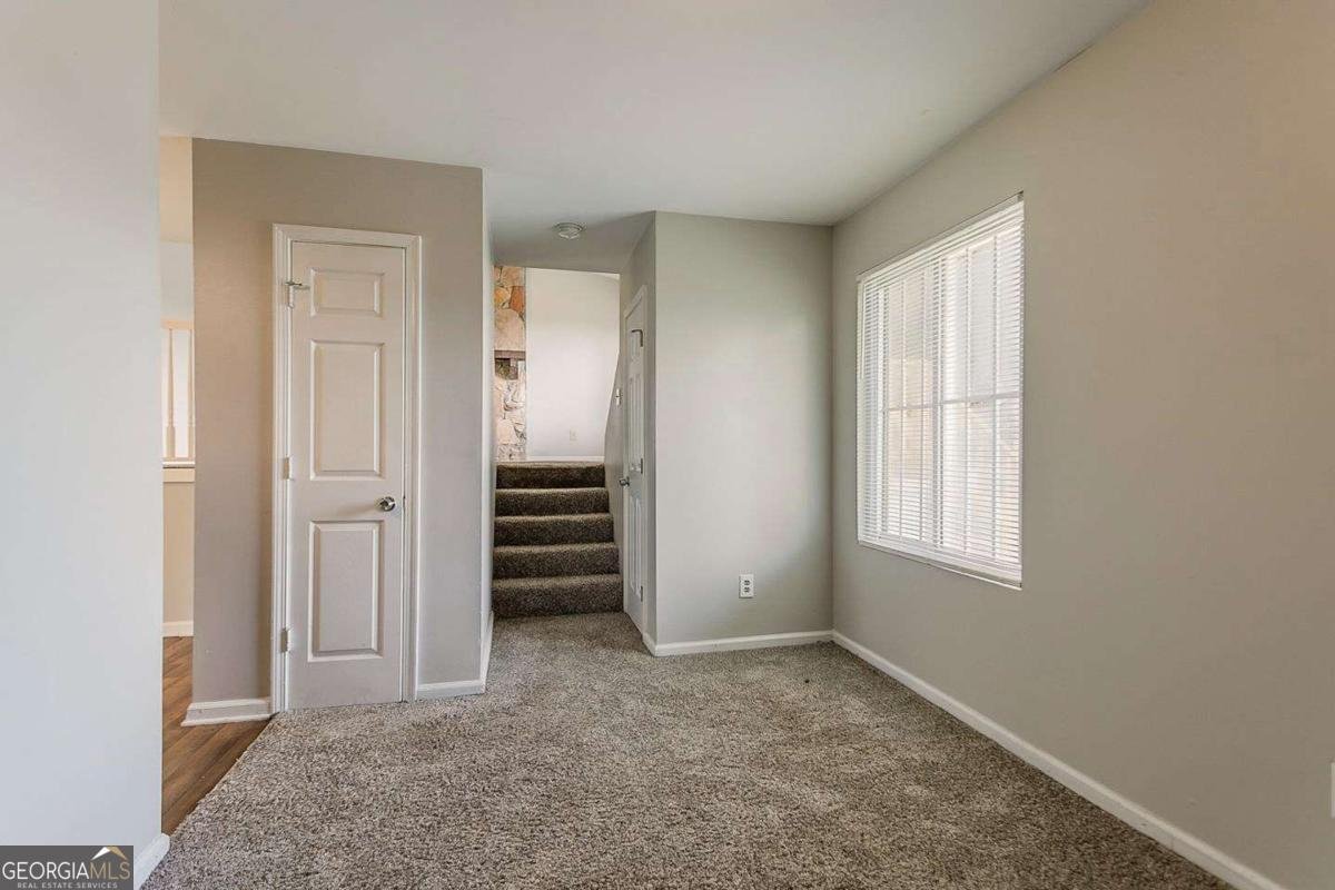 4821 Mainstreet Valley Trace Stone Mountain - 14