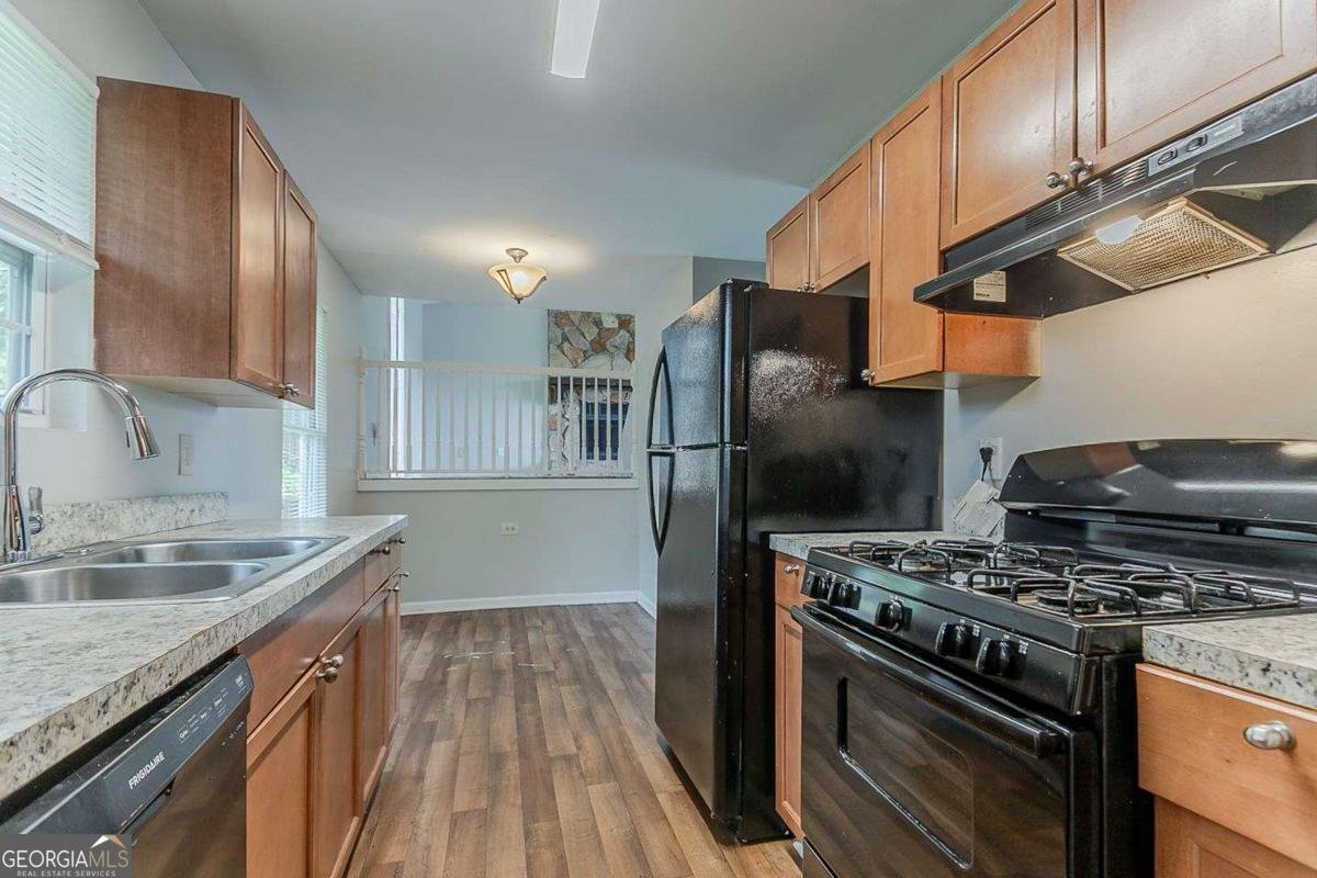 4821 Mainstreet Valley Trace Stone Mountain - 8