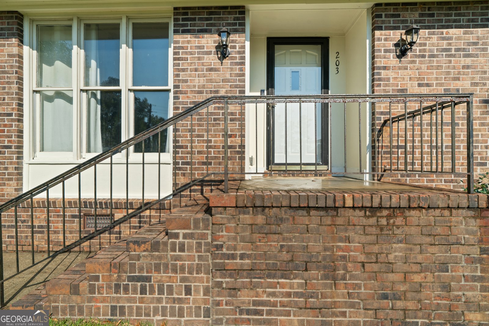 203 Needlecrest Drive Gray - 12
