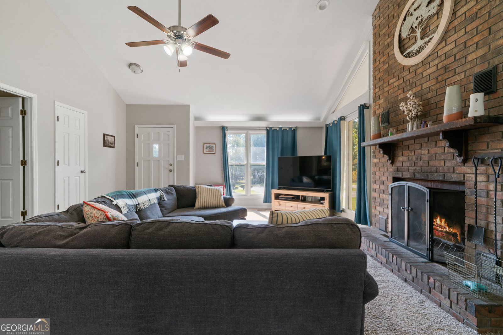 203 Needlecrest Drive Gray - 17