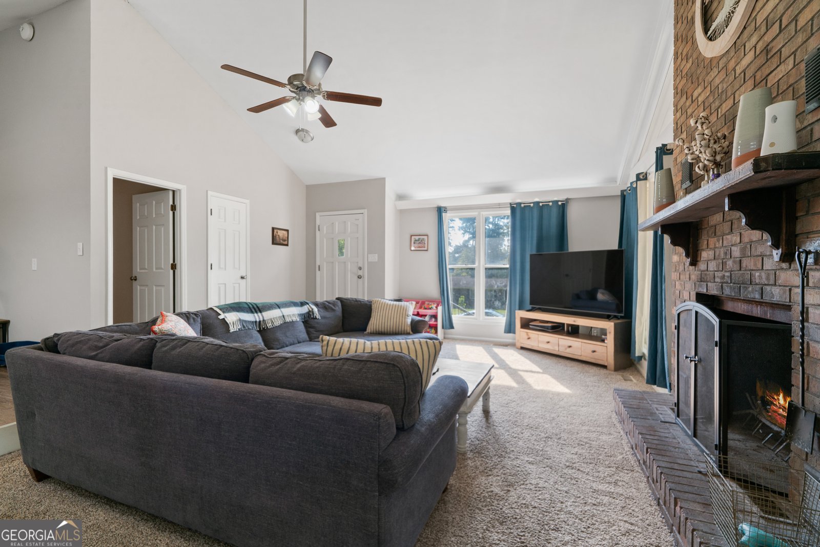 203 Needlecrest Drive Gray - 18