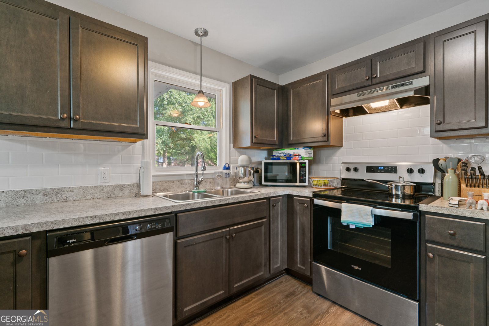 203 Needlecrest Drive Gray - 26