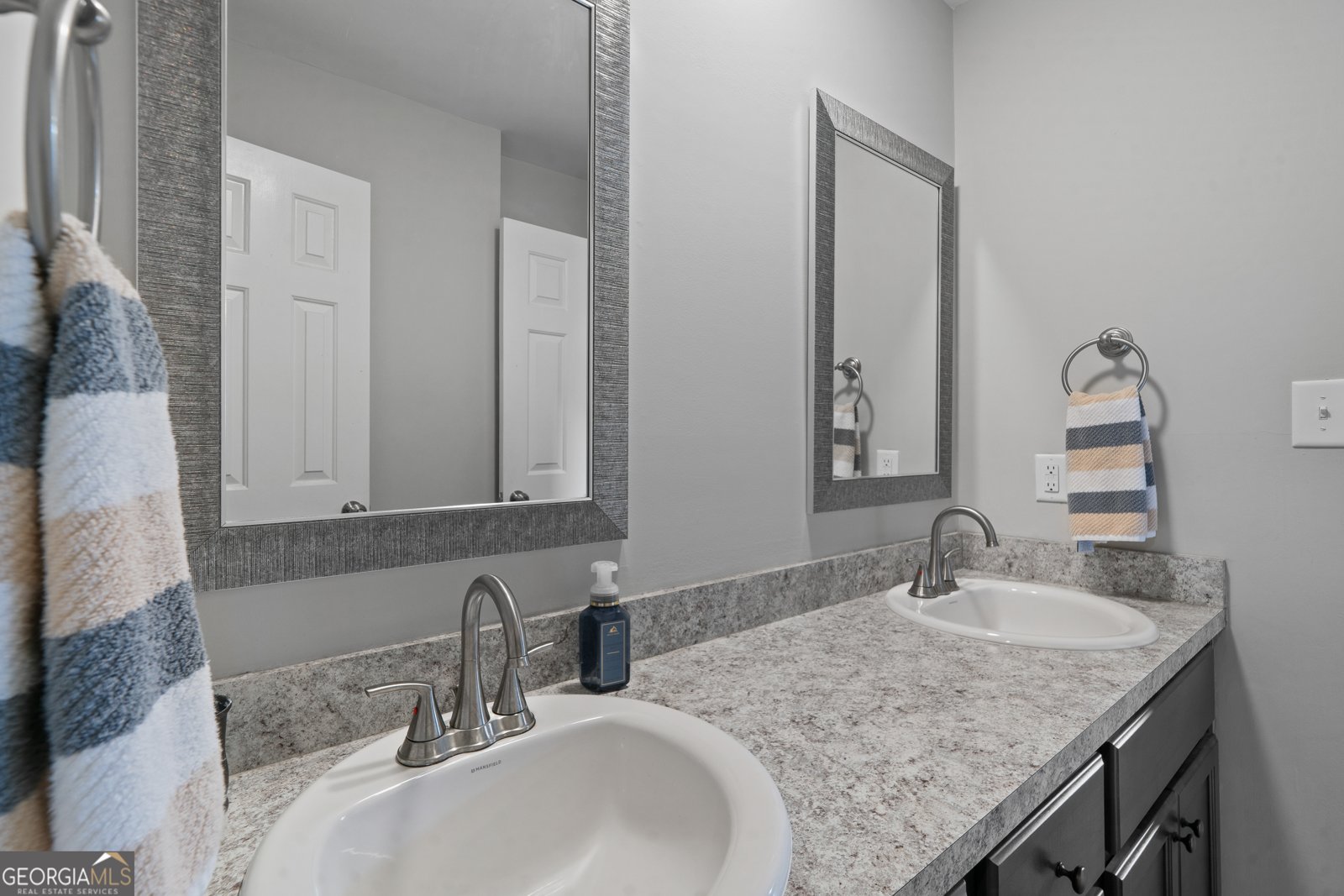 203 Needlecrest Drive Gray - 40