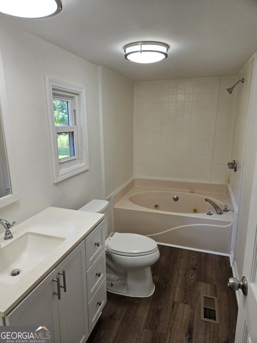 1557 High Sierra Drive Lawrenceville - 11