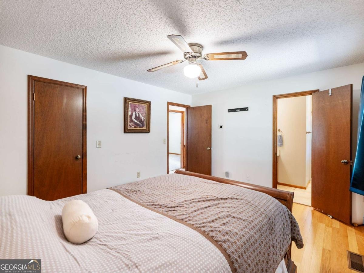 3927 Mount Vernon Road Gainesville - 16