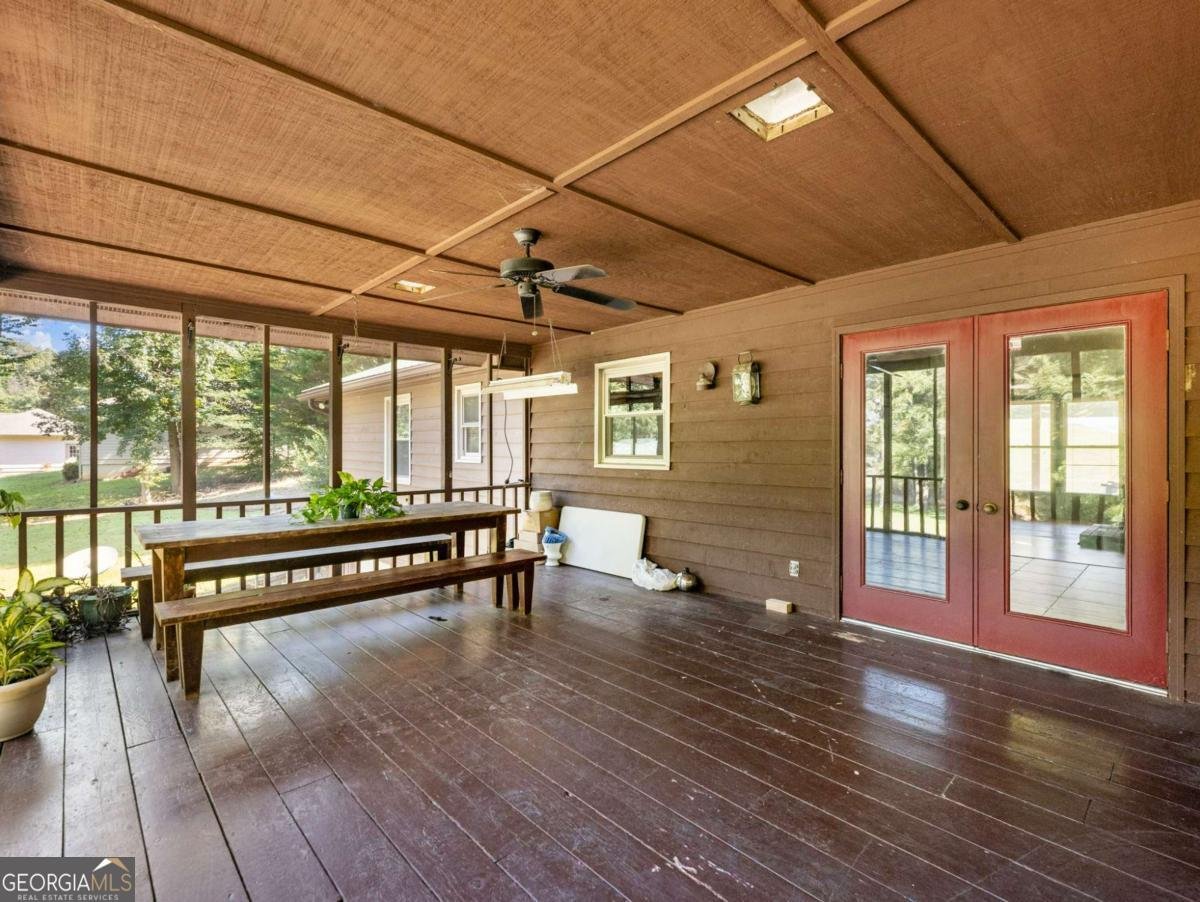 3927 Mount Vernon Road Gainesville - 24