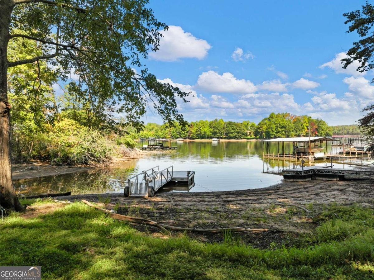 3927 Mount Vernon Road Gainesville - 41