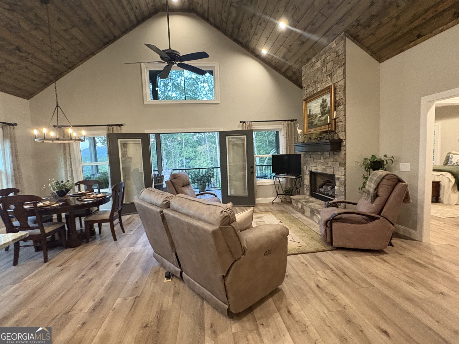 6133 Ruth Drive Young Harris - 2