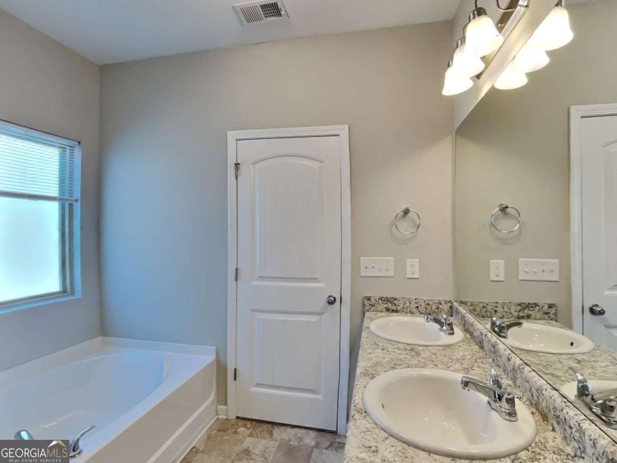 9 Holsteiner Lane Dallas - 11