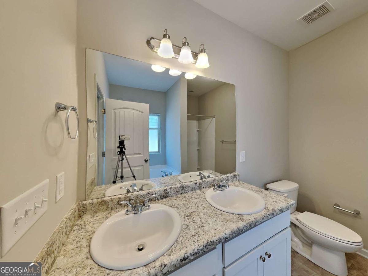 9 Holsteiner Lane Dallas - 12