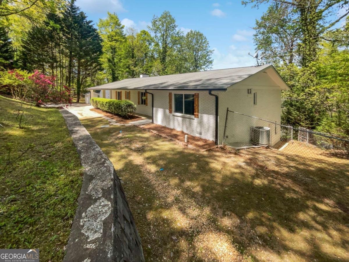 6095 Blackberry Lane Buford - 33
