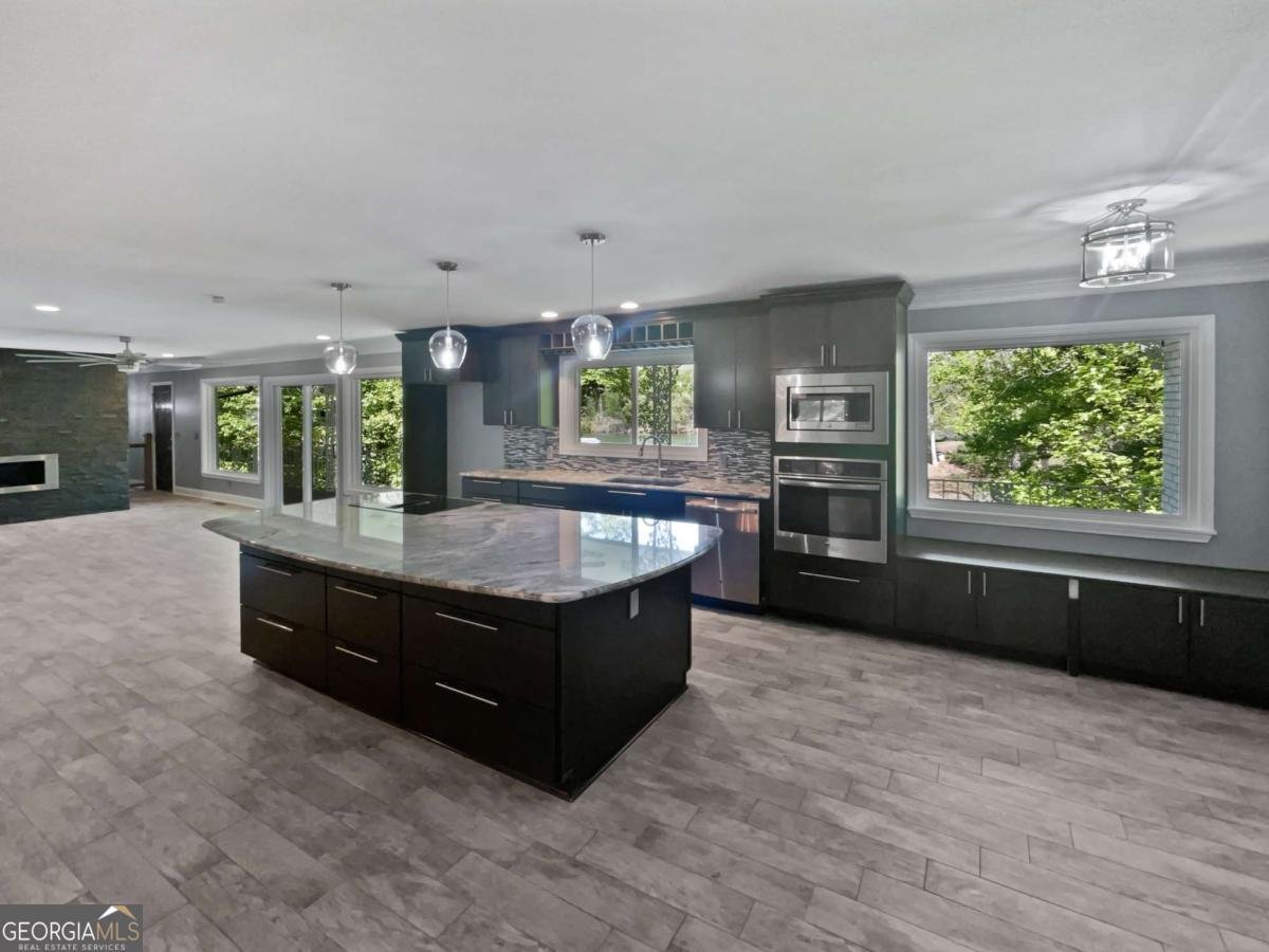 6095 Blackberry Lane Buford - 4