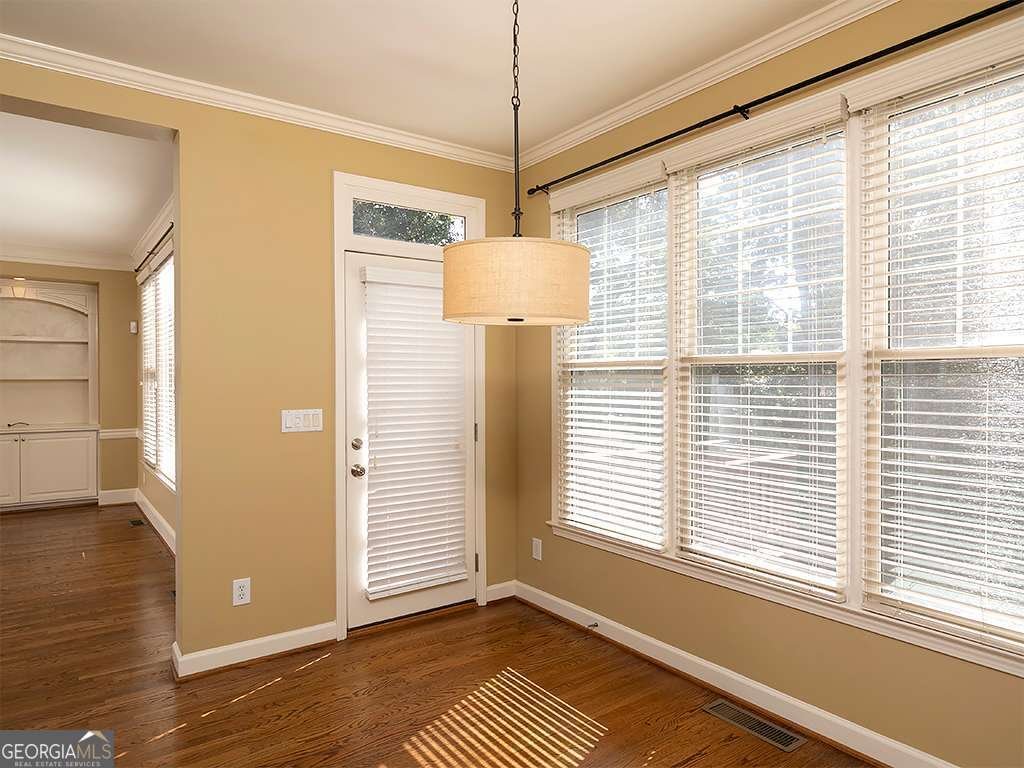 6089 Queens River Drive Mableton - 12