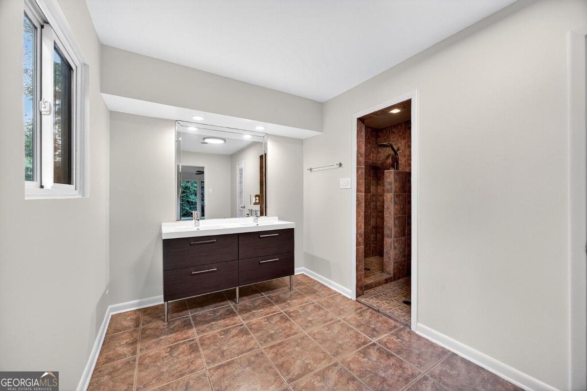 4144 FLINTLOCK Road Atlanta - 10