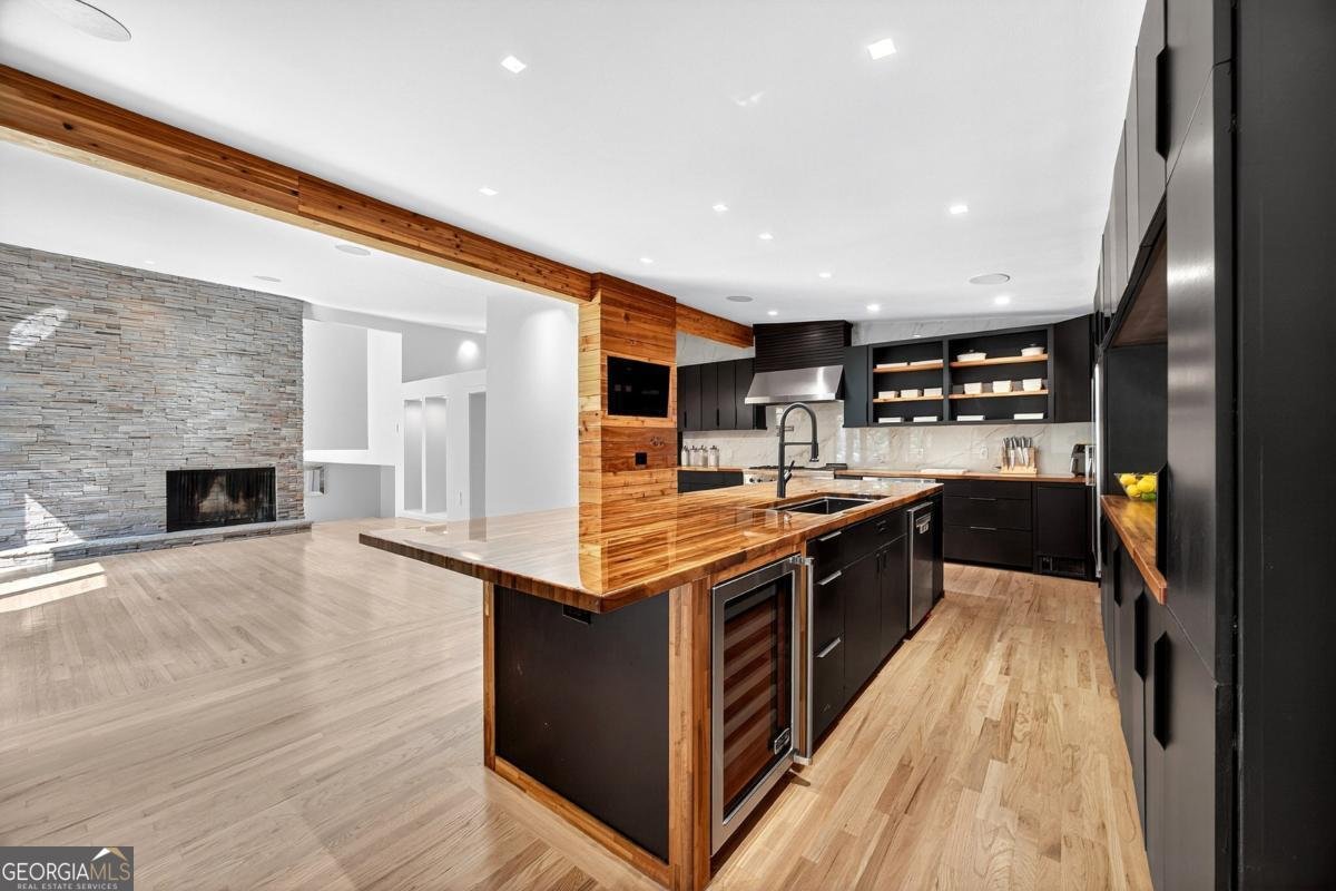 4144 FLINTLOCK Road Atlanta - 16
