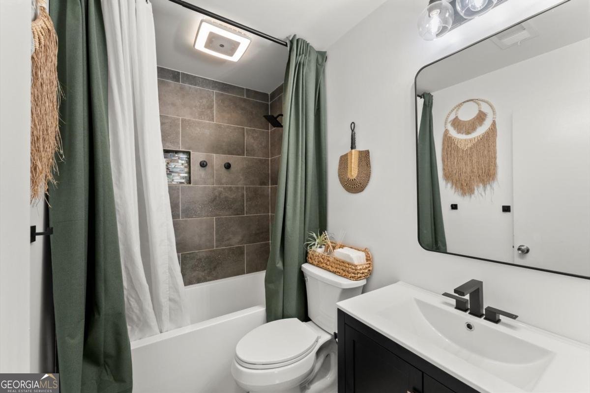 1467 Diplomat Drive Riverdale - 23