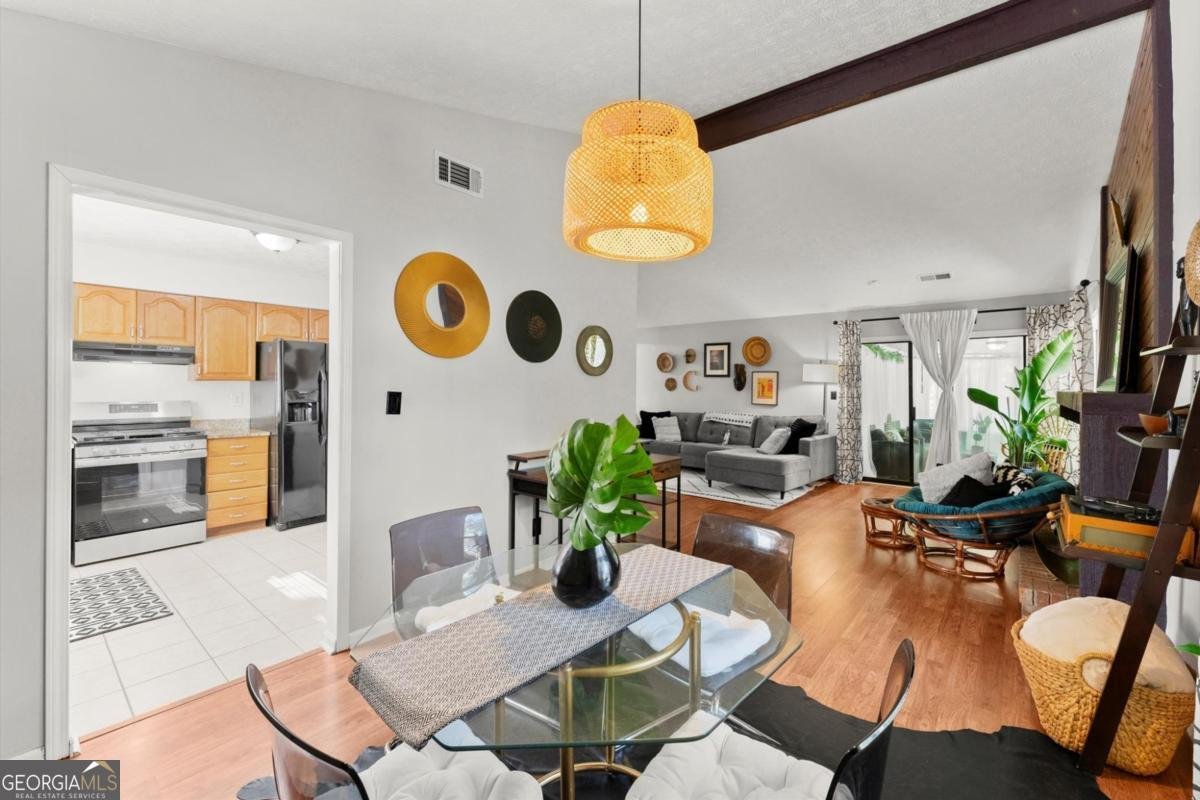 1467 Diplomat Drive Riverdale - 9
