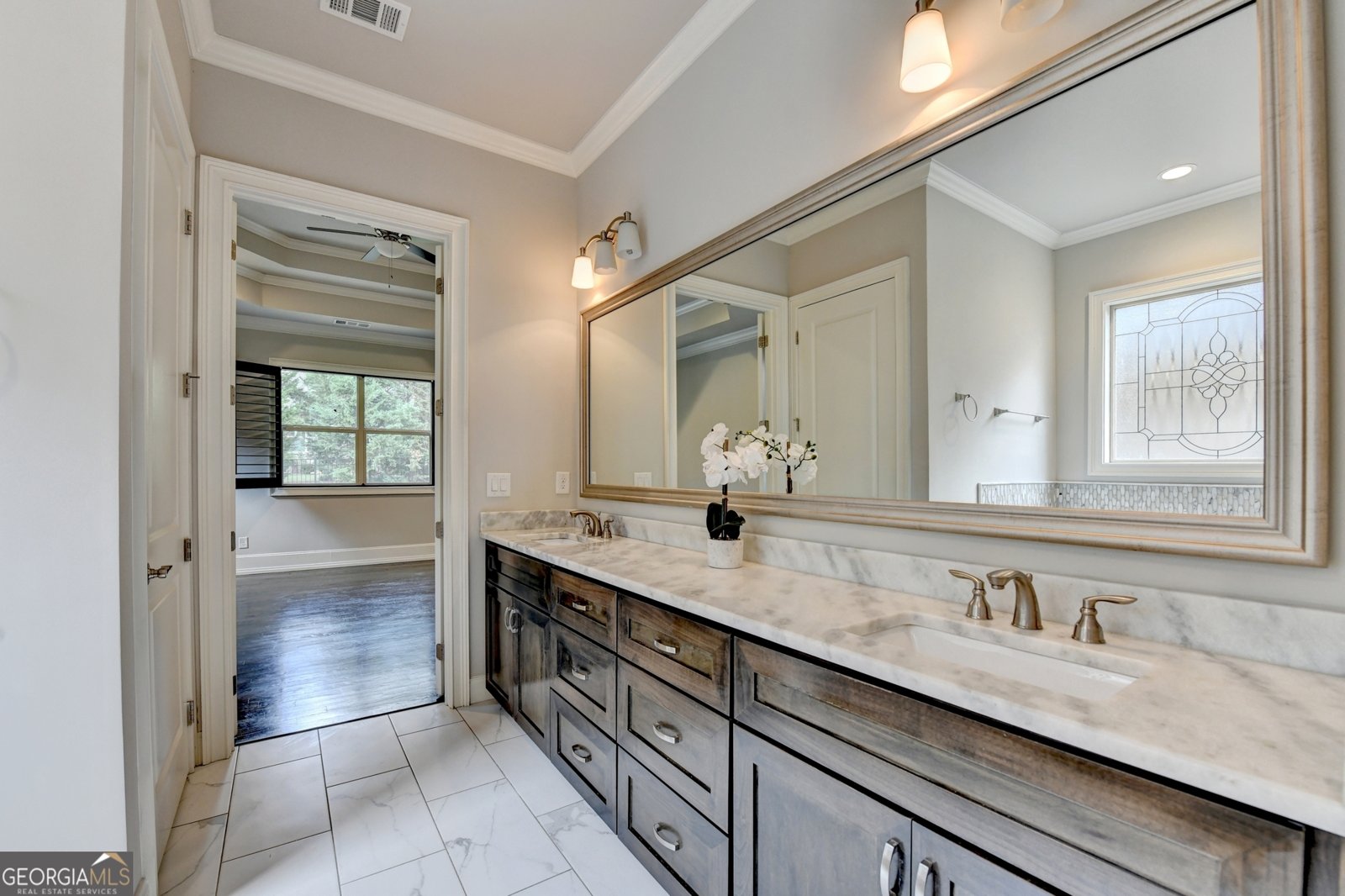 352 Rosshandler Road Suwanee - 33