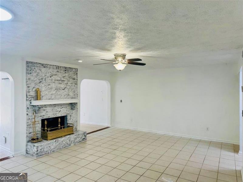 1520 STONELEIGH Stone Mountain - 4