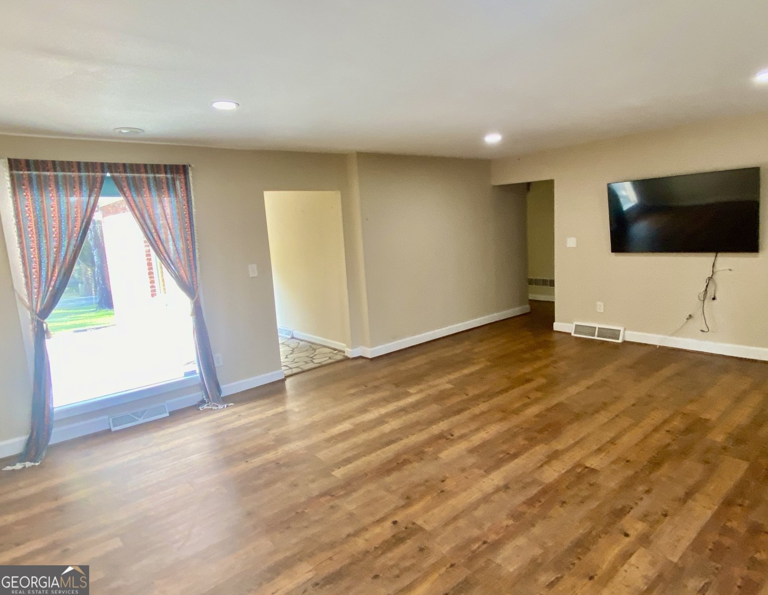 4 Colonial Drive Rome - 6