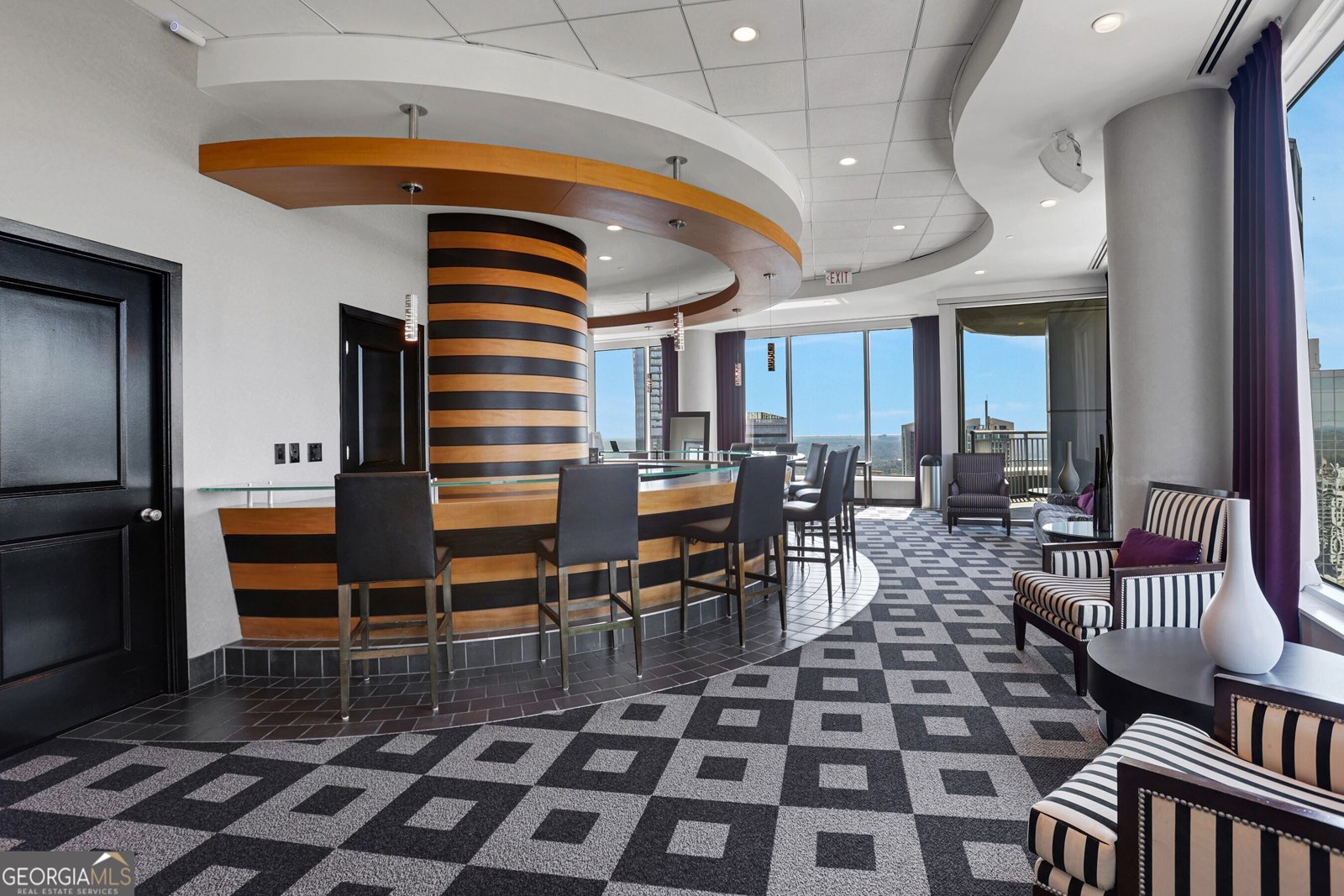 3338 Peachtree Road Atlanta - 40