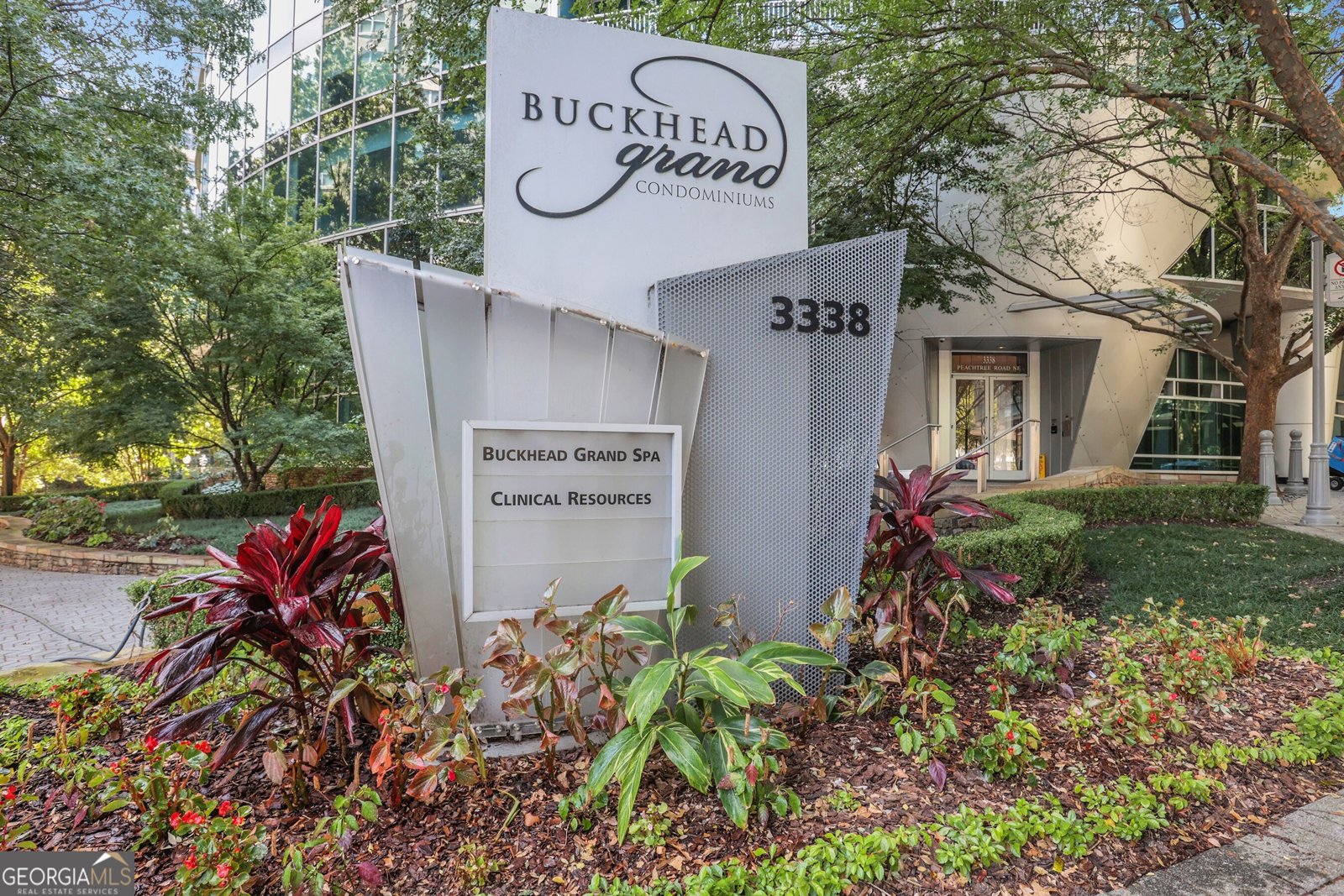 3338 Peachtree Road Atlanta - 45