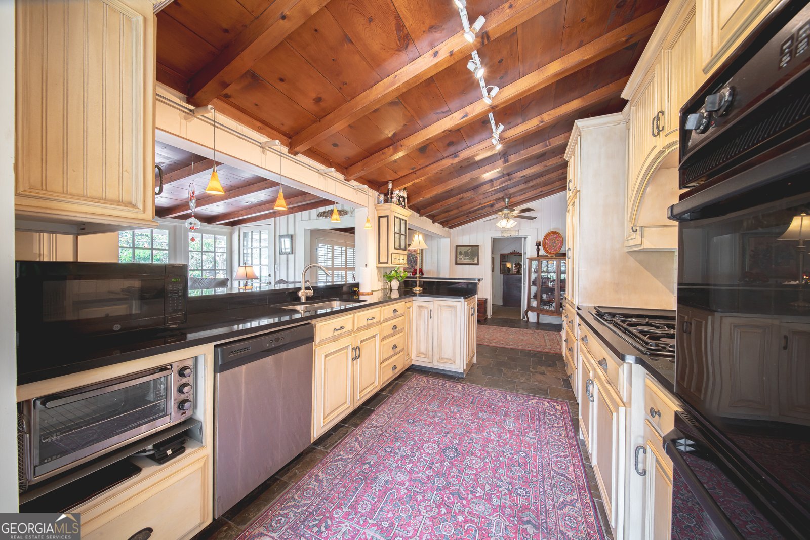 333 Shoemaker Road West Point - 35